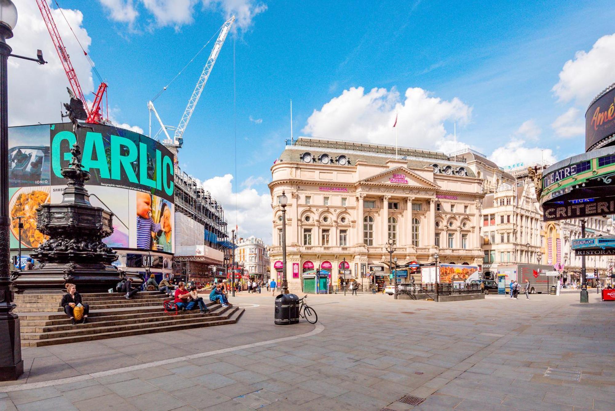 Welcome London Piccadilly Circus Экстерьер фото